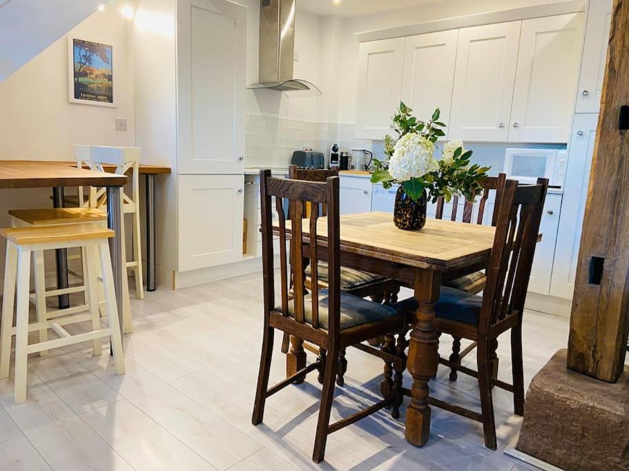 The Chaff House Country Cottage Welsh Newton Common エクステリア 写真